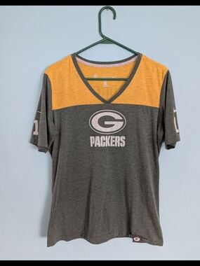 Nike NFL Team Apparel Green Bay Packers Aaron Rodgers #12 Women’s V‑Neck Tee XL